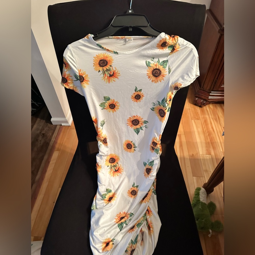 Girls dress